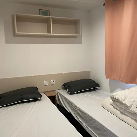 Mobilhome 6 Personnes Campsite *